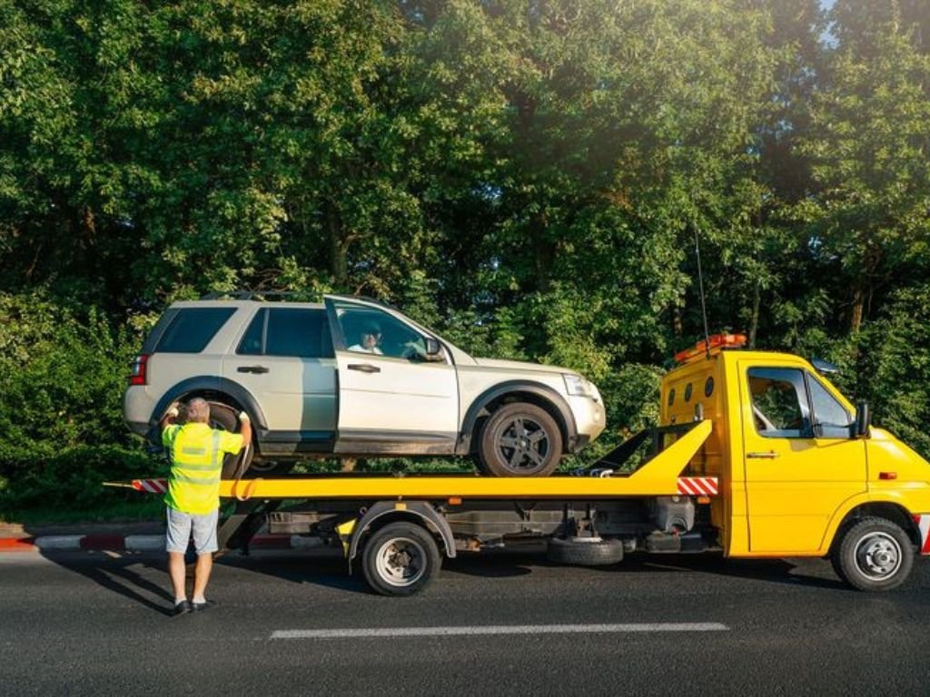 سطحة الهفوف – أسرع خدمة نقل سيارات احترافية 24/7 3 خبرتنا في تقديم خدمة سطحة الهفوف 4